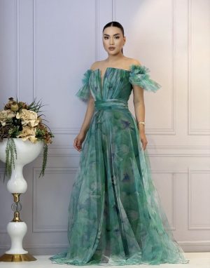 Rochie lungă cu imprimeu floral cu umeri căzuți