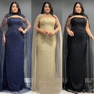Rochie lunga pe corp din perle cu mâneci lungi detașabile