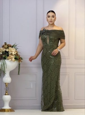 Rochie lungă elegantă din dantela cu perle si umerii căzuți - imagine 4