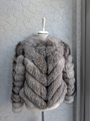 Blană naturală de vulpe argintie in V  model 2 în 1 se face și vestă