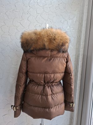 Geacă scurtă maro cu blană naturală de vulpe detașabilă și șnur pe talie - imagine 2